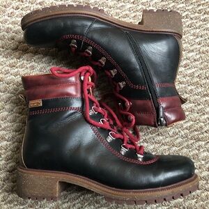 Pikolinos Aspe Lace Boot